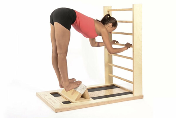 Estiramiento de Isquio con máquina Five Konzept